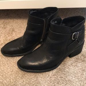 Born Binghamton Ankle Booties